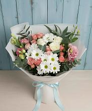 Букет цветов из:  Розы, Лизиантусы и Хризантемы в Ленинском