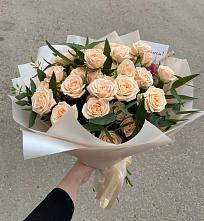 Букет Кремовые розы Латте в Ленинском