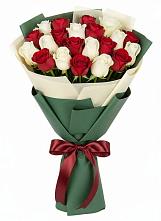 Букет Микс из красных и белых роз #REPLACE_PRED# Ленинском