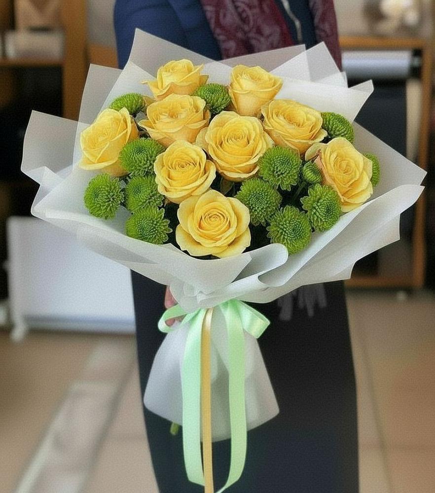 Букет цветов из: Хризантемы и Розы в Ленинском