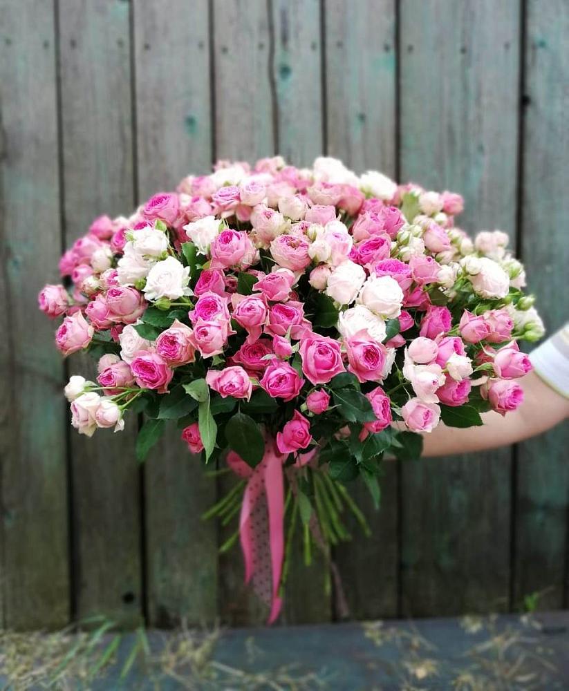 Букет Розовые кустовые розы Натали и Лав Лидия в Ленинском