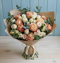 Букет цветов из:  Альстромерии и Розы #REPLACE_PRED# Ленинском