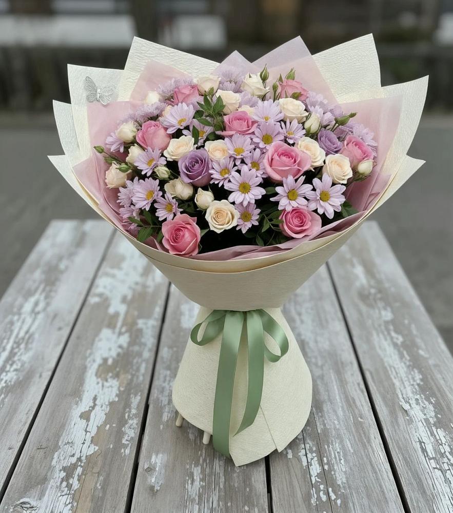 Букет цветов из: Розы и Хризантемы в Ленинском